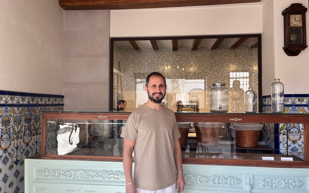 Forn Baixauli, uno de los hornos más antiguos de la Comunitat Valenciana, reabre sus puertas tras la DANA