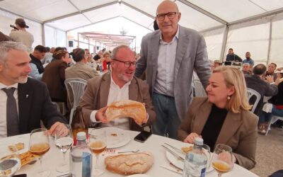 El Gremio de Panaderos y Pasteleros de Valencia reivindica la Pataqueta en la IV edición de Fiescrem